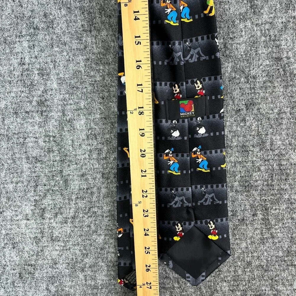 Disney Tie Mens 54